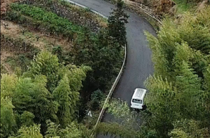 通往大山的最后一公里
第十六屆文化節微視頻創意大賽作品